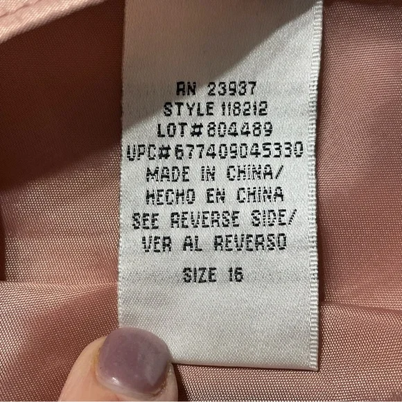 J.R.Nites by Carolin black-top dress with a pink A-line skirt. Size 16. Roses - Picture 10 of 16